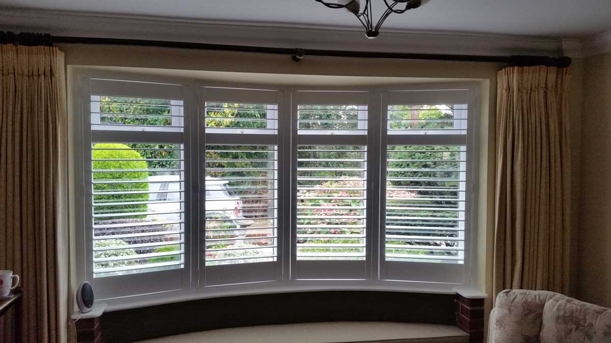 Shutters-in-Bay-Window-Chobham